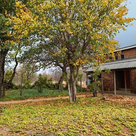 Munati B&B Musina Bagian luar foto