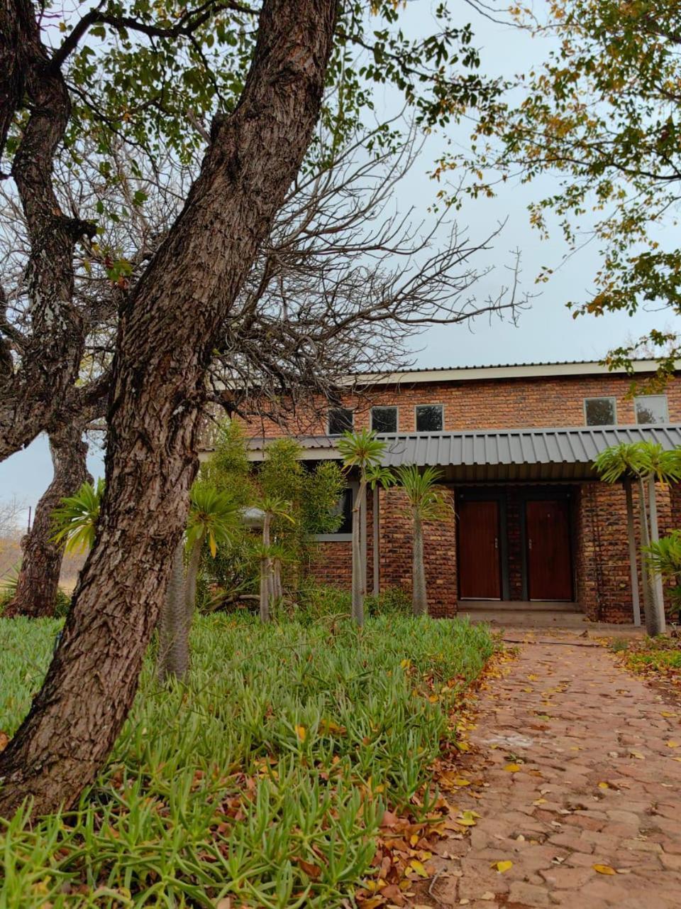 Munati B&B Musina Bagian luar foto